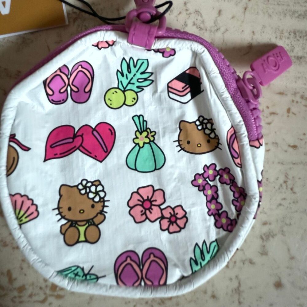 Aloha collection c Hello Kitty lil cutie Hello Kitty icons print. Hawaii exclusi - Picture 3 of 11